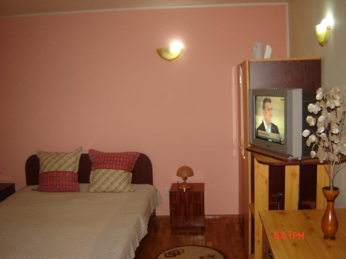 Pensiunea Nicky Oestii Ungureni Esterno foto